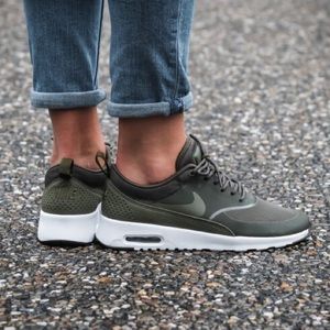 Nike Air Max Thea Khaki/ Olive Green